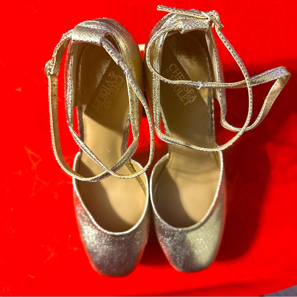 Chelsea&Violet Mattie Gold Metallic Platform Ankle Strap Pumps~New
